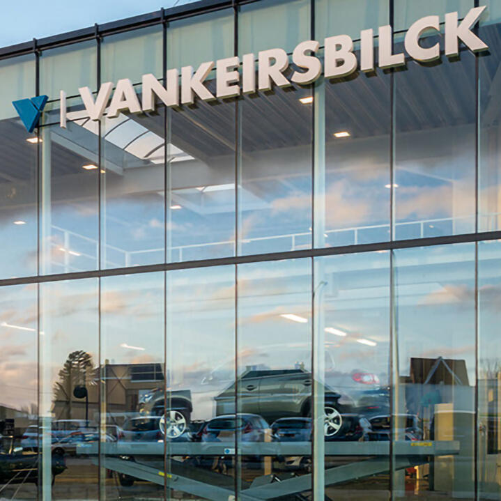 Autobedrijf Vankeirsbilck sluit zich aan bij Group Vandecasteele